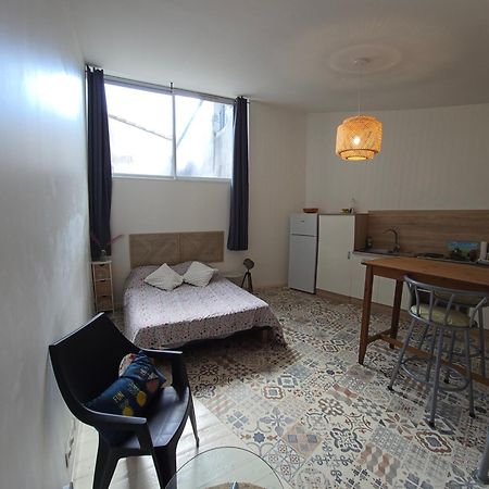 Appartement En Duplex Viviers Экстерьер фото