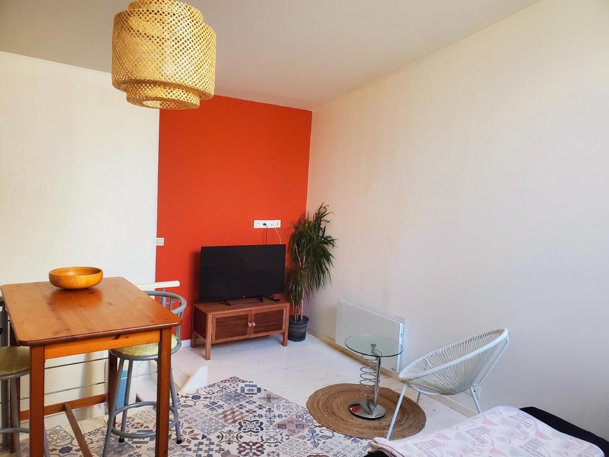 Appartement En Duplex Viviers Экстерьер фото